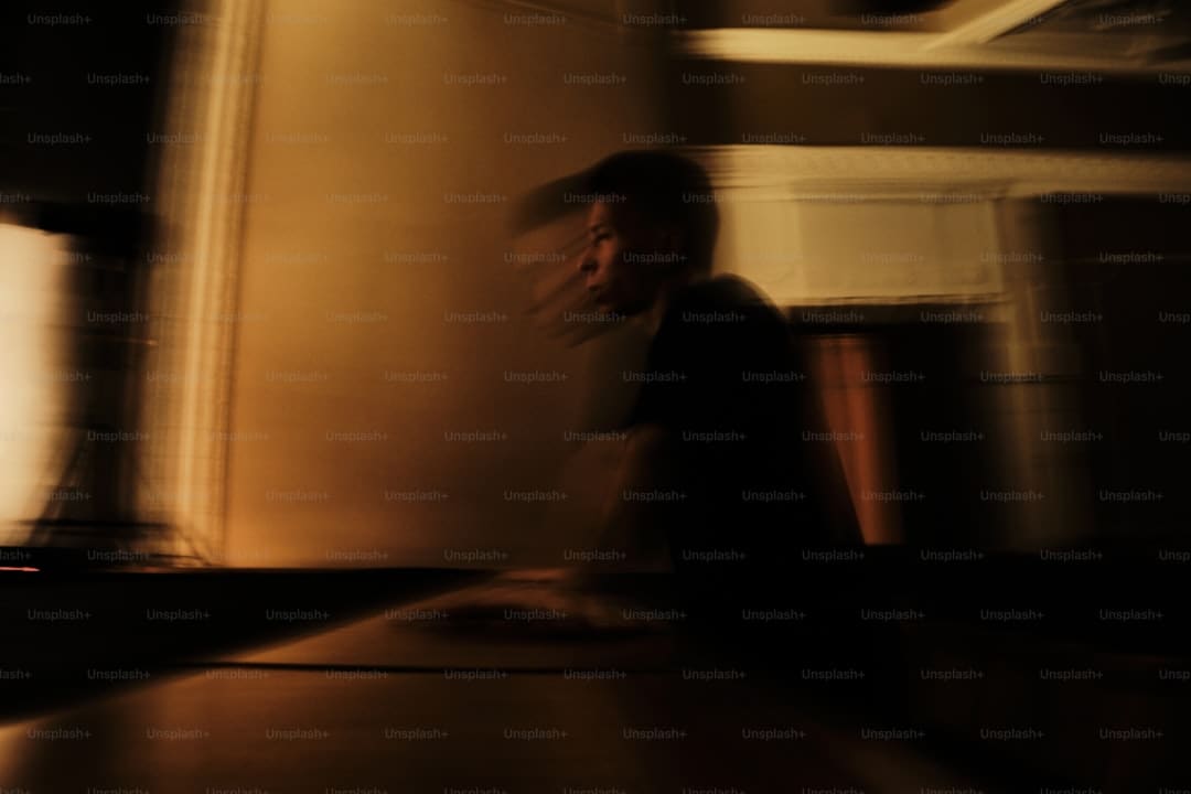 《子夜归》徐凯是干什么的？